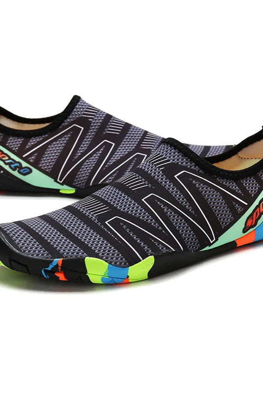 Lager Size Unisex Outdoor Aqua Shoes with black, gray, green, blue, and orange accents, designed for beach, swimming, and indoor fitness.