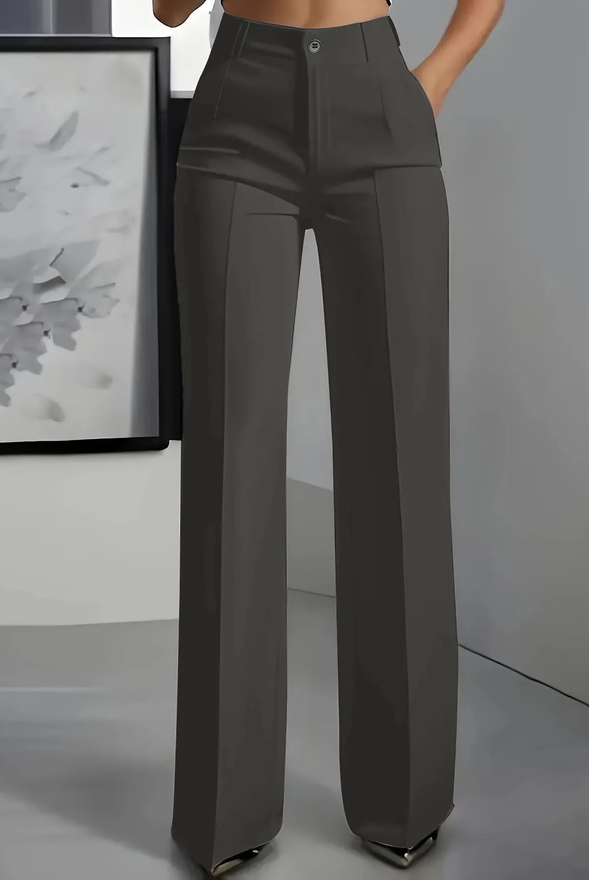 Women's High-Waisted Straight-Leg Trousers formal office trousers in dark gray fabric, slim-fit cut, solid color, suitable for professional wear.