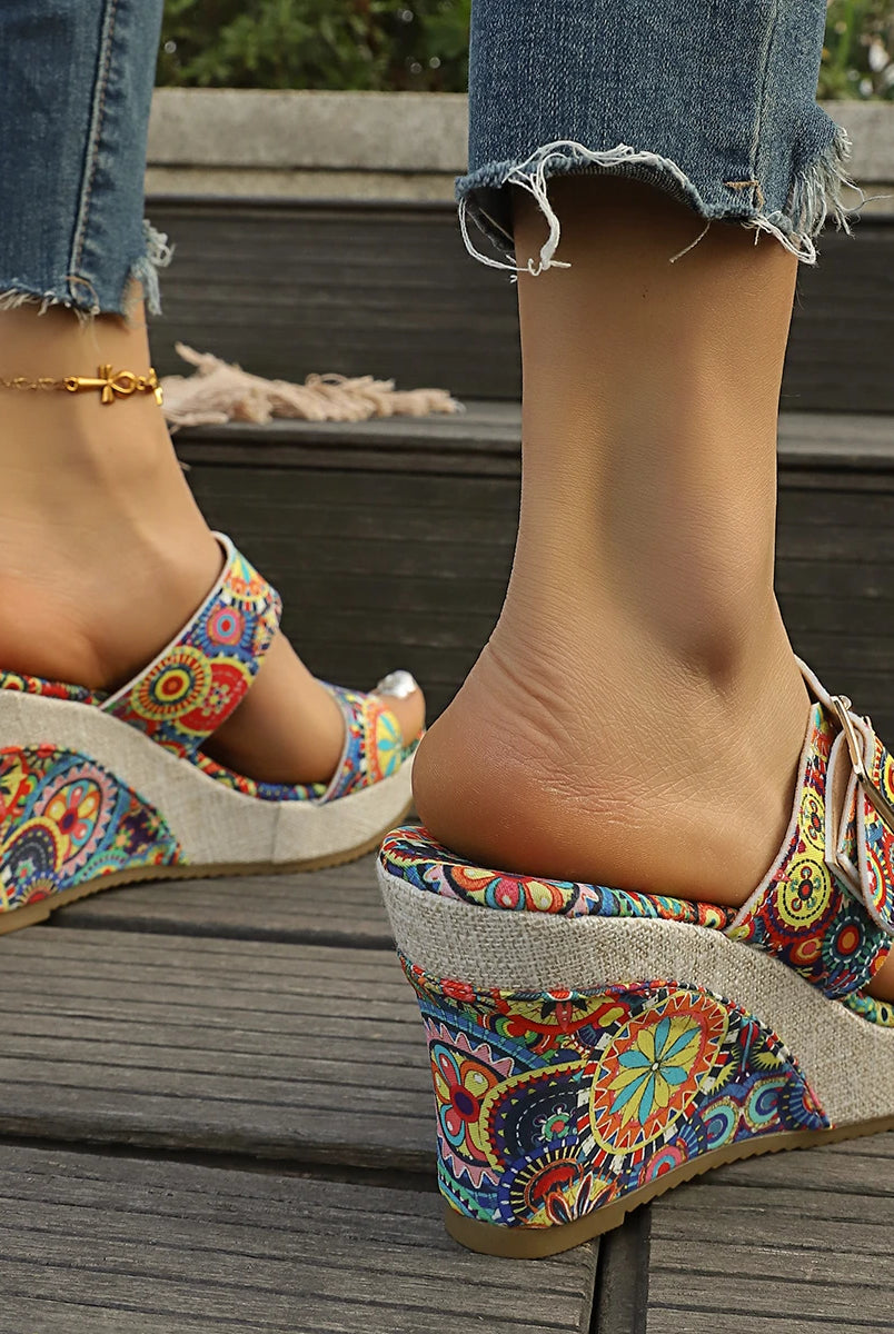 Vintage Rivet Decor Wedge Sandals for Women 2026 summer high heels with colorful paisley pattern, platform, ankle buckle, on