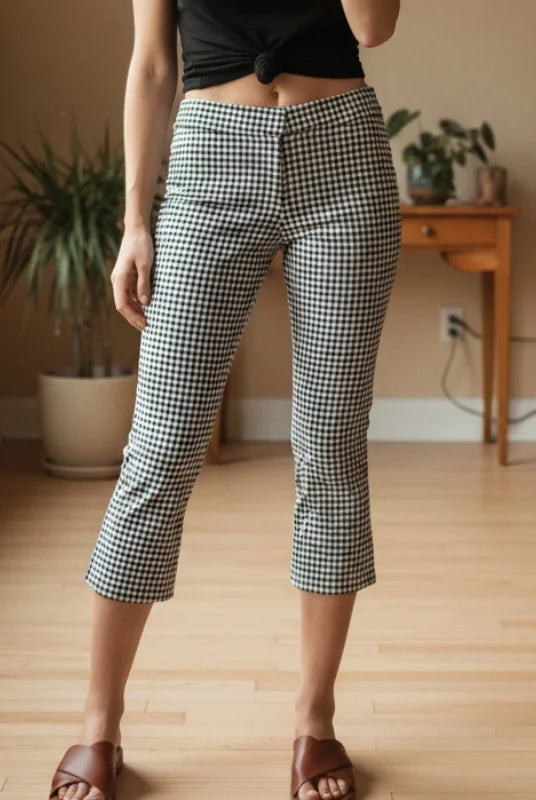 Women Summer Capri Pants Casual Low Waist Solid Color and Dot Print Slim Fit Cropped Trousers Fashion Streetwear, black and