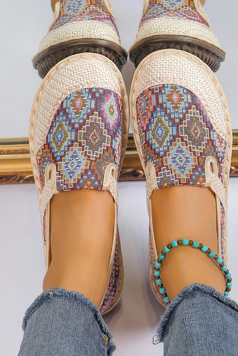 Super light women's casual sports shoes with ethnic-style embroidered fabric, soft soles, anti-slip design, available in