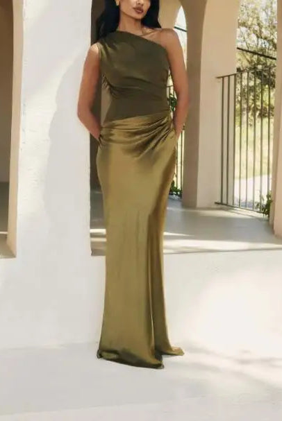 Womens Dresses 2025 Spring solid color sleeveless evening dress with slant neck, ruched waist, and backpack hip design in