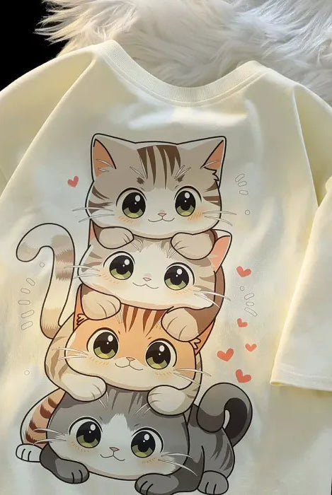 Summer Japanese cute cartoon stacked cat printed short-sleeved T-shirt for ladies and boys, featuring four colorful