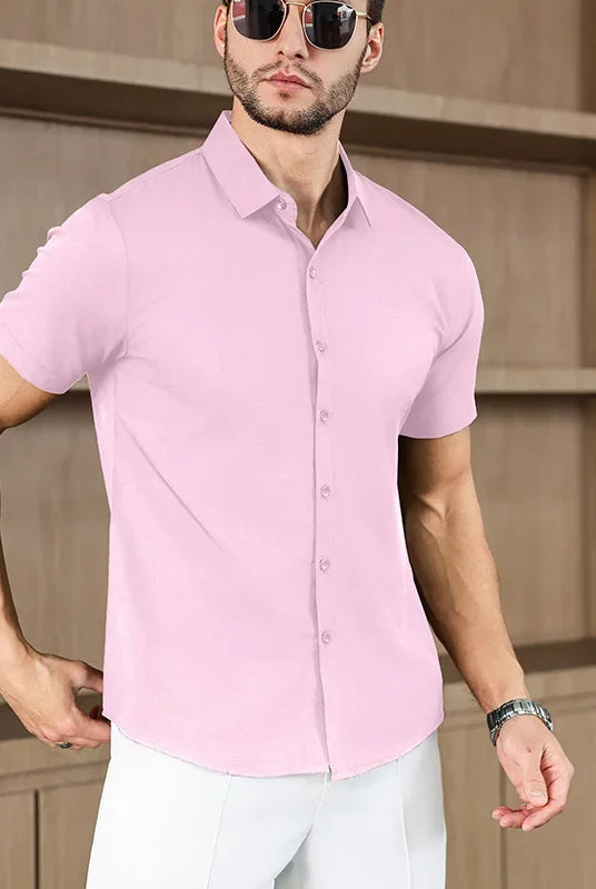 New Men's Business Casual Solid Color Short Sleeved Shirt for Summer Fashion No Ironing, Comfortable and Versatile Top in light pink
