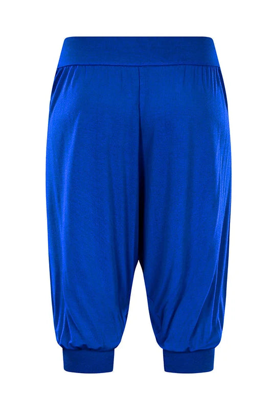 Summer women Capri pants with elastic waistband, loose fit, high waist, made of lightweight fabric, suitable for casual