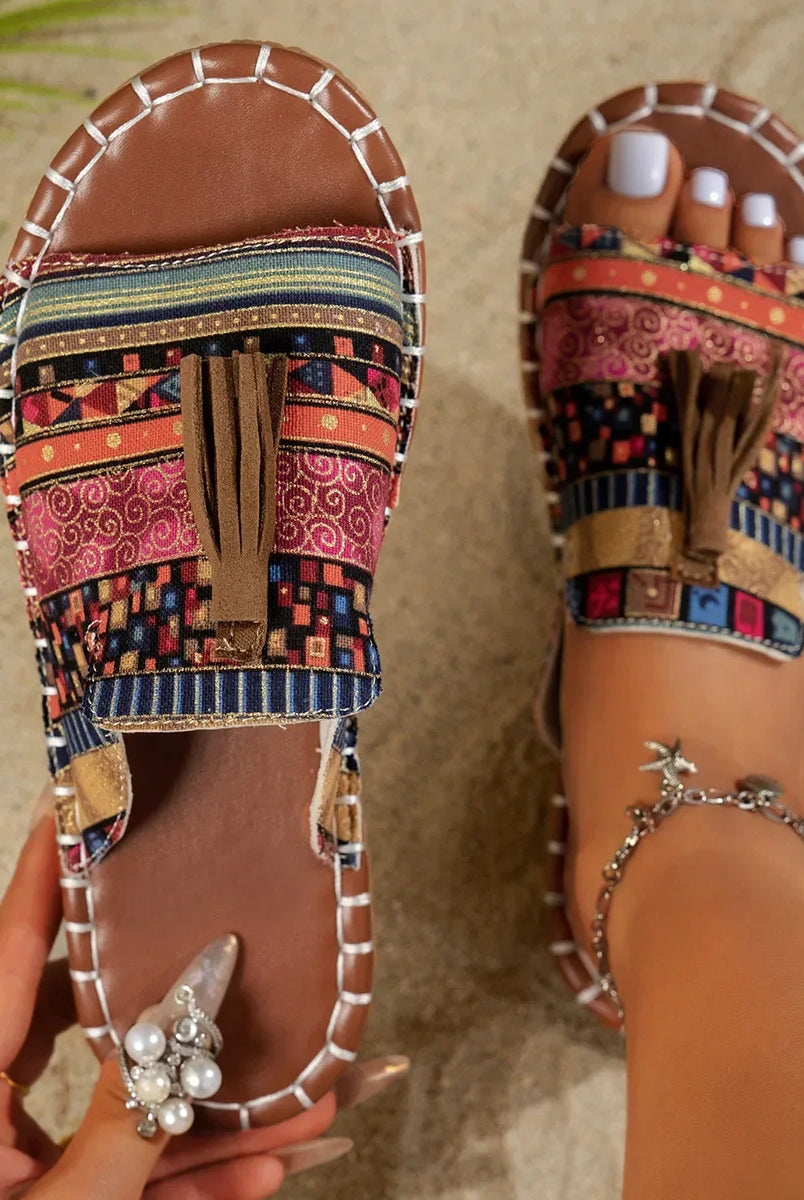 Bohemian Flat Bottom Slippers Women's Outdoor Summer New Tassel Beach Sandals with colorful patchwork, cross-strap design, and large size.