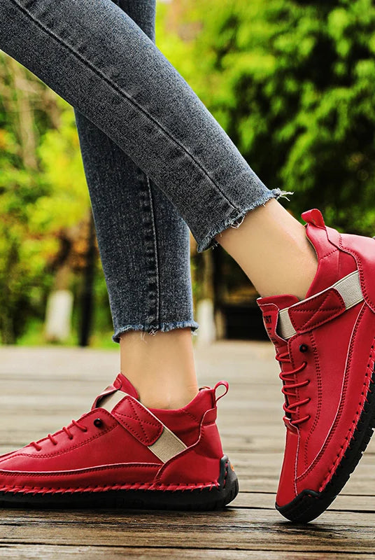 New Fashion Sneakers Handmade Leather Women's Shoes Mid-Top casual slip-on loafers in red with beige accents, suitable for
