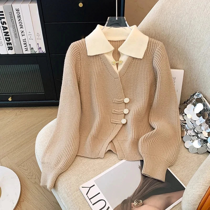 New 2025 Autumn Winter Design Splicing Slim Women Knitted Cardigan Sweater Jacket with decorative buttons in beige