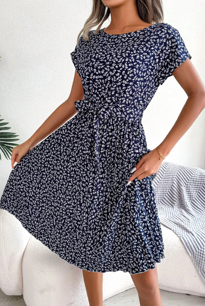 Gaun Berlipat Floral Wanita gaun midi berperban ruched lengan pendek dan leher-o, casual musim panas, boho chic A-line