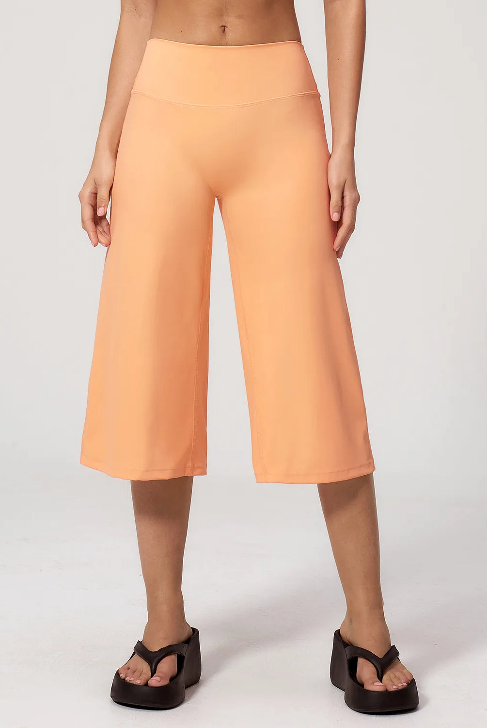 Summer Capri Pants for Women Wide Leg Yoga Cropped Pants Tummy Control High Waist in Flare Crop, buttery soft, loose casual style.
