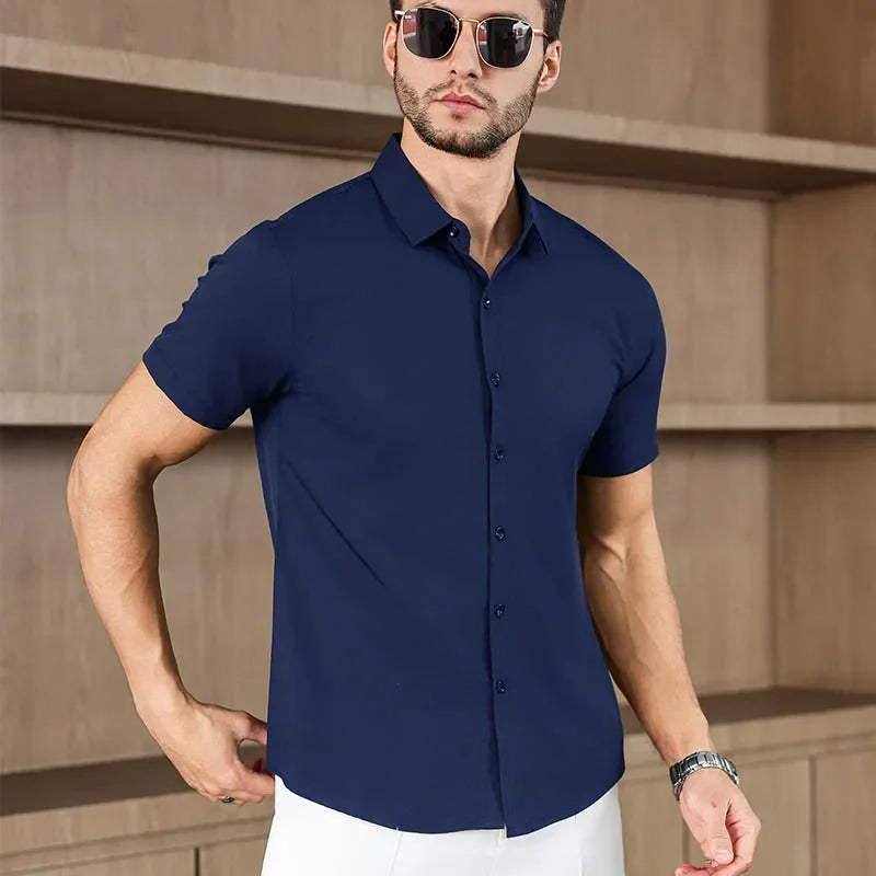 Men's business casual short sleeve shirt in navy blue, made of lightweight, no-iron fabric, suitable for summer, versatile and comfortable.