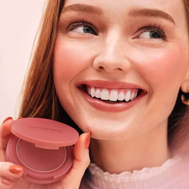Rare Beauty Fashion Positive long-lasting waterproof fine shimmer highlighter with natural glossy effect for face contour